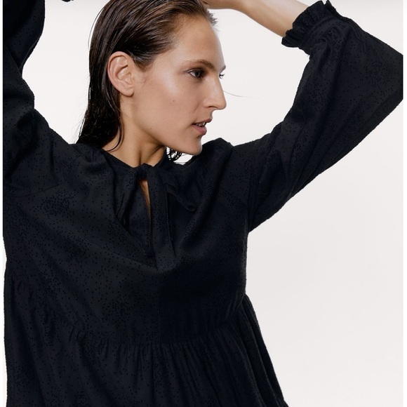 Zara black textured tiered mini dress with bow detail size X-Large - Picture 11 of 12